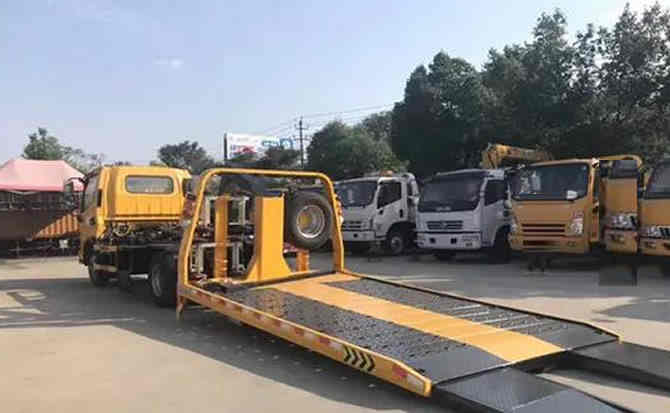 彬州汽车中途维修案例